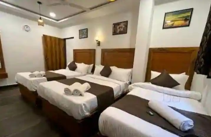 Family AC 4-Bed Room
