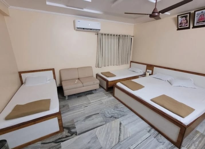 Non AC Room 4 Bed